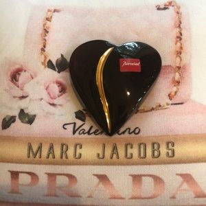 Baccarat heart collector